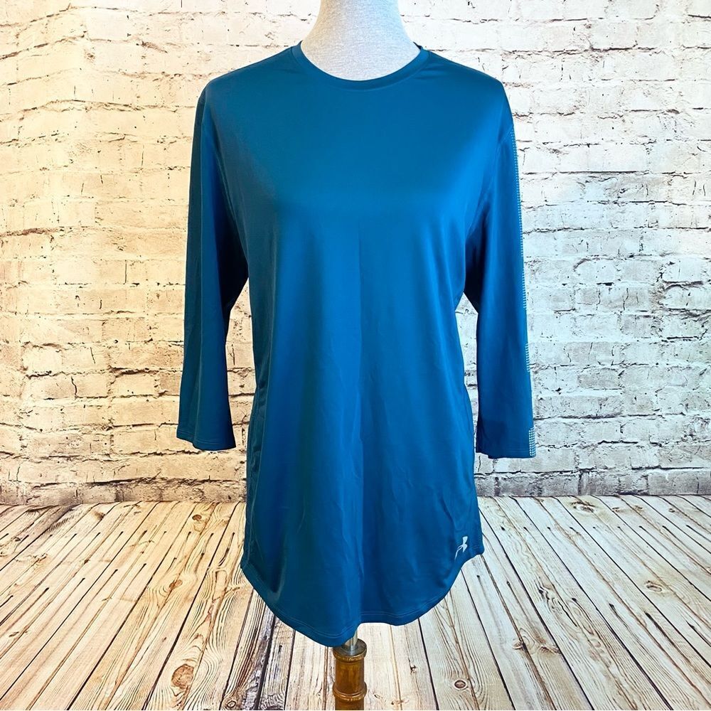 Under Armour Heat Gear Loose Fit Teal Blue Half Sleeve Large Logo